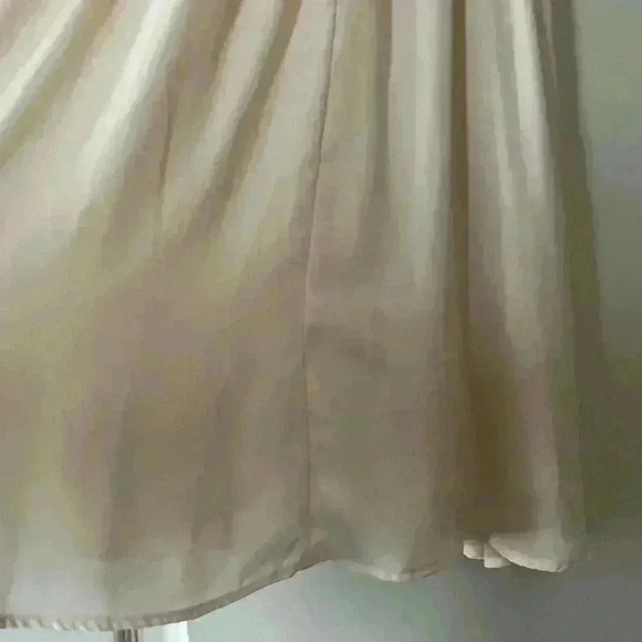 Forever 21 Ivory Dress, Lined, Women’s Size Small Open Back - Picture 13 of 13